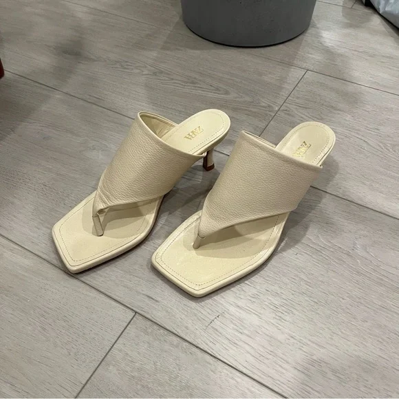 Zara Leather Ecru Thong Heeled Mule - Picture 3 of 6